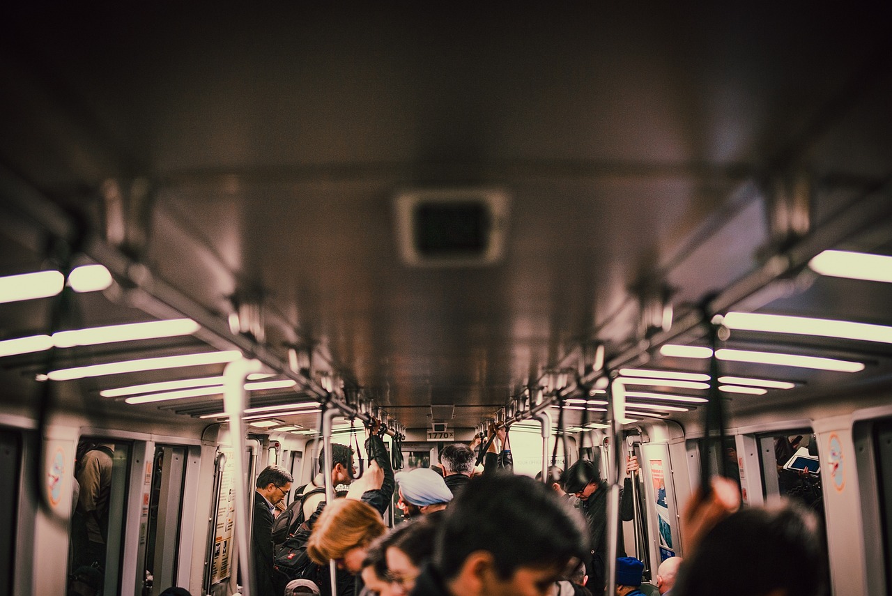 马拉松与朋友圈，精神与情感的奔跑之旅