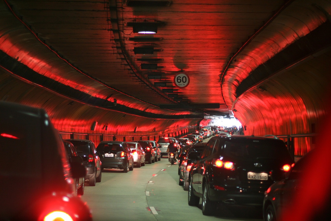 中国夜间马拉松，城市夜晚的新活力引擎