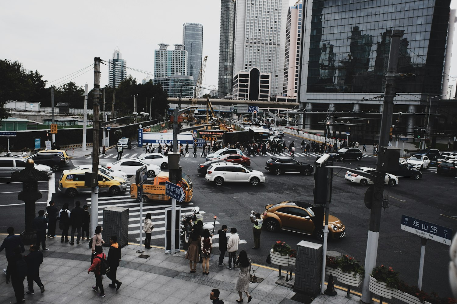 上海仙游马拉松，城市与跑者的活力狂欢